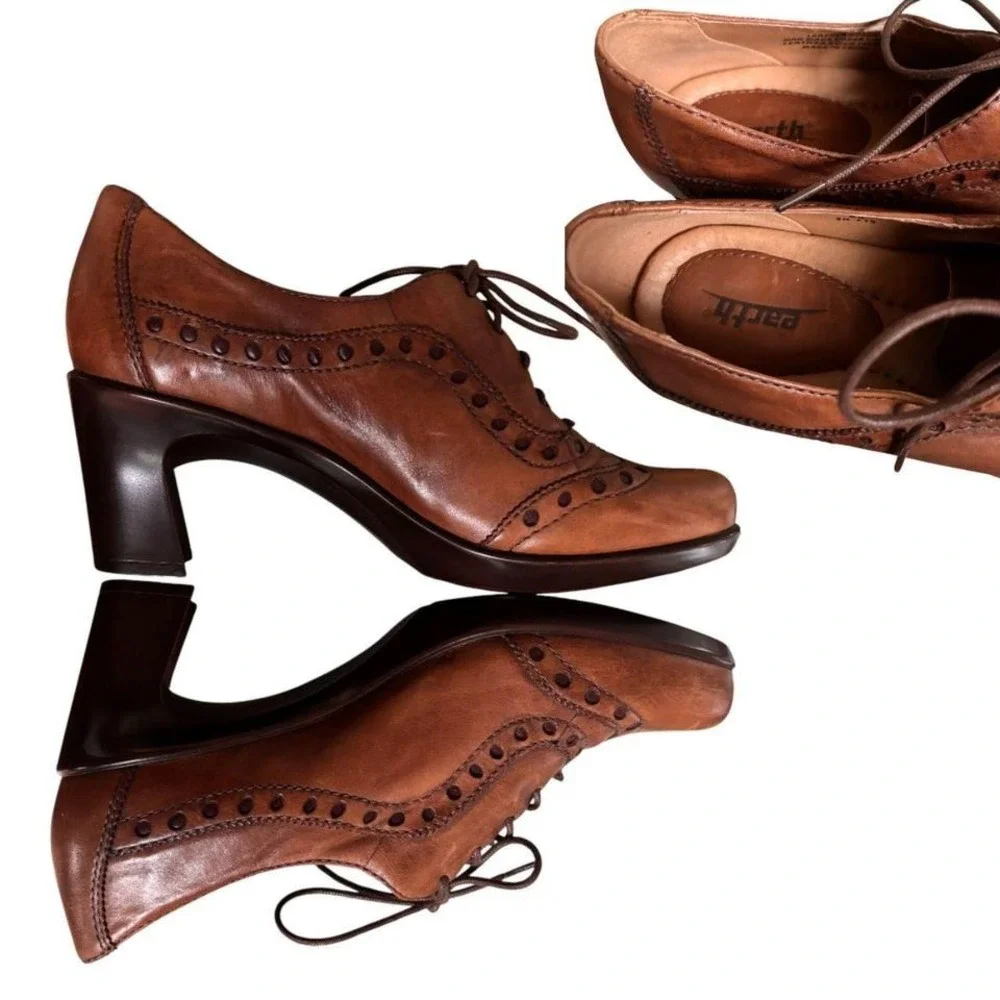 Y2K‎ VINTAGE BROWN LEATHER HEELED LACE UP OXFORDS EARTH SZ. 8 NEW